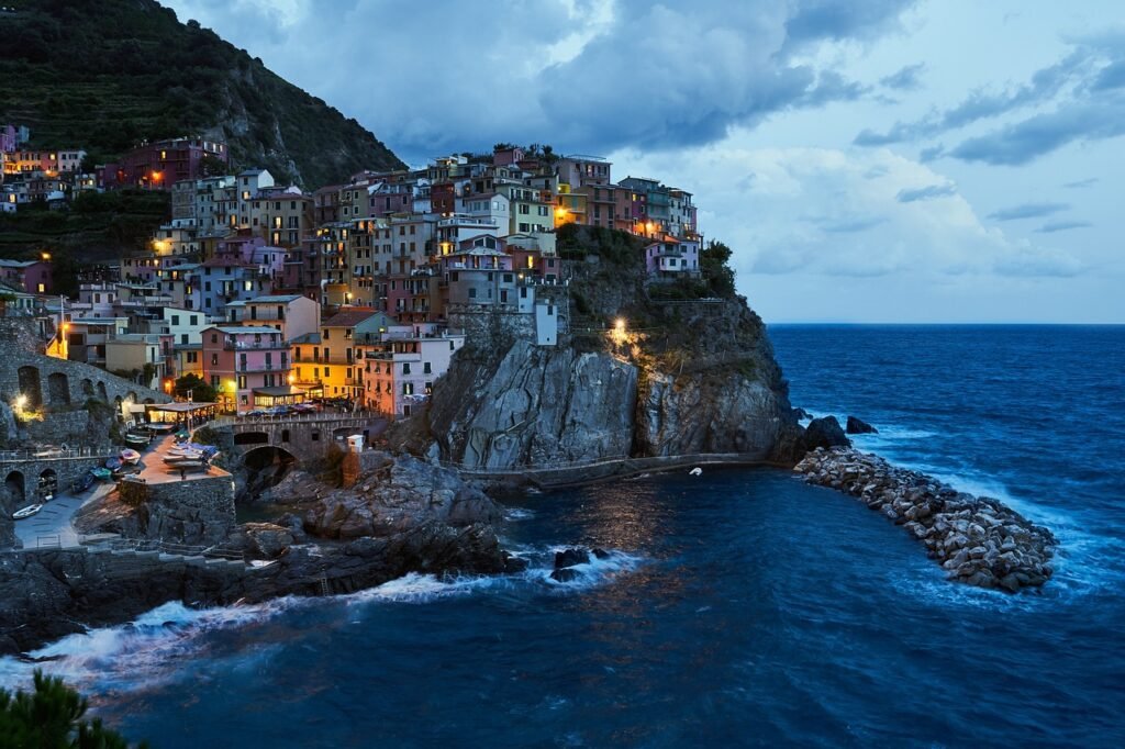 cinque terre, manarola, blue hour-4520509.jpg